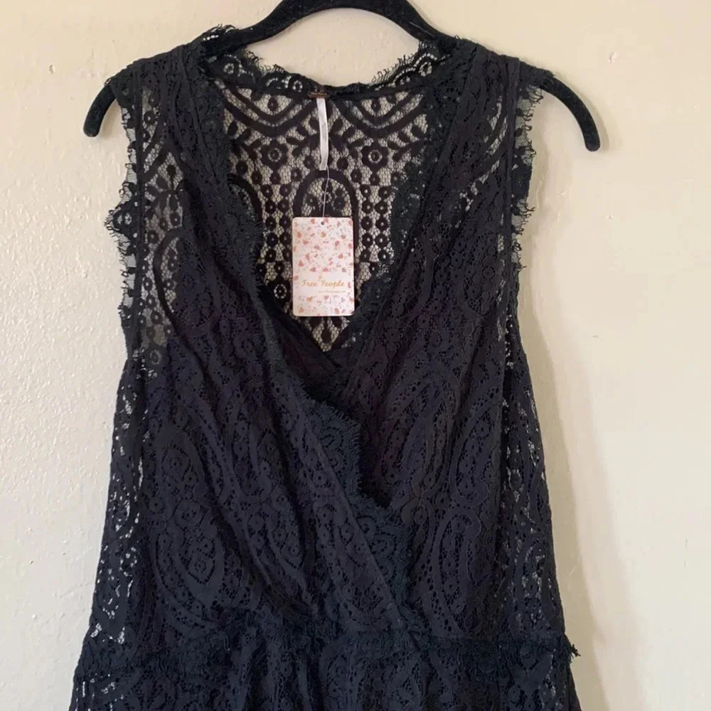 Free People Heart in Two Lace Minidress NWT Black Size XS - Picture 3 of 8